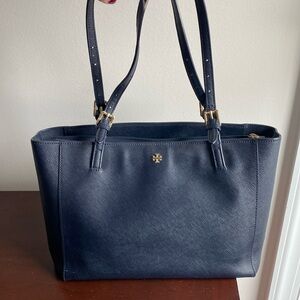 Tory Burch purse